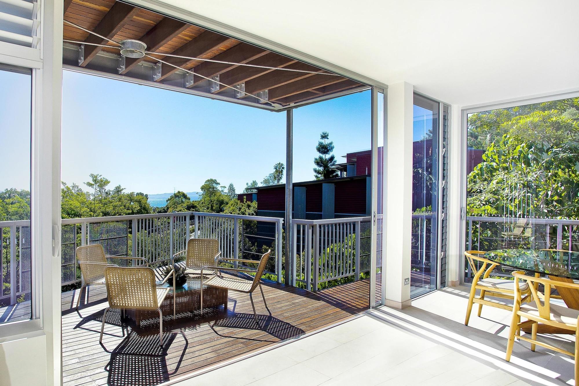 Peppers Noosa Resort And Villas מראה חיצוני תמונה A balcony