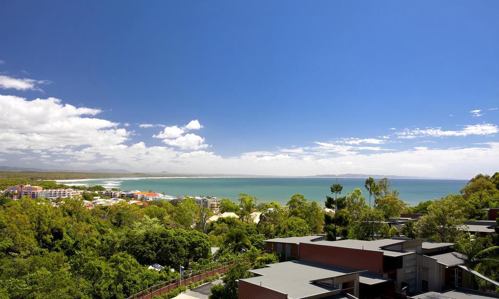 Peppers Noosa Resort And Villas מראה חיצוני תמונה View of the bay from the west